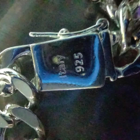 Silver Jesus Pendant Necklace - Picture 3 of 8